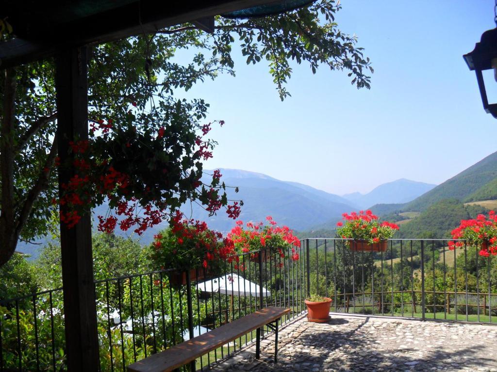 Agriturismo Roccagelli Vallo di Nera Exterior photo