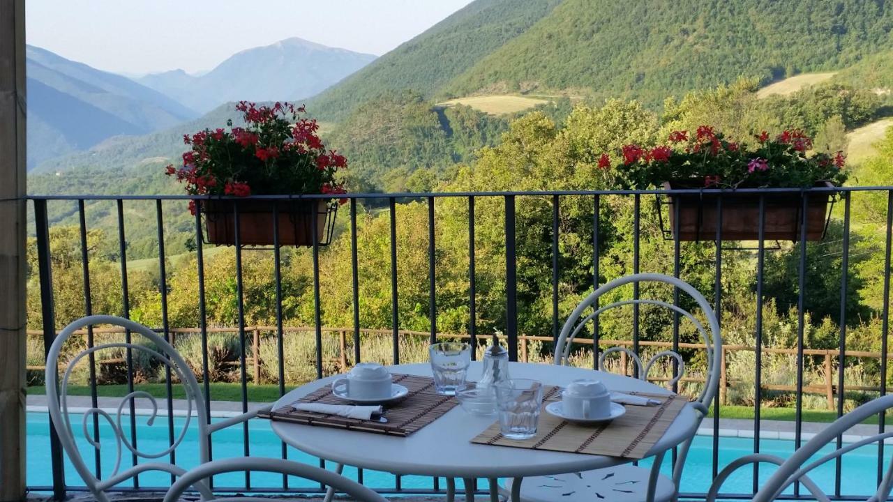 Agriturismo Roccagelli Vallo di Nera Exterior photo